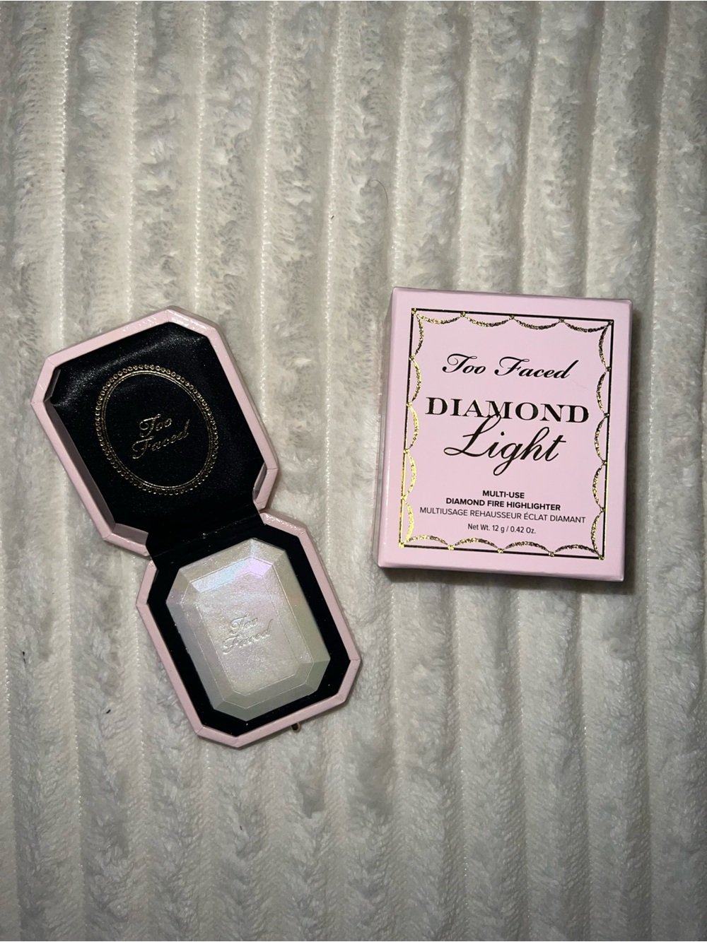 Too Faced Diamond Light Highlighter — Light Pink & Gold Accents